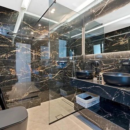 Ribaj Luxury Villa *